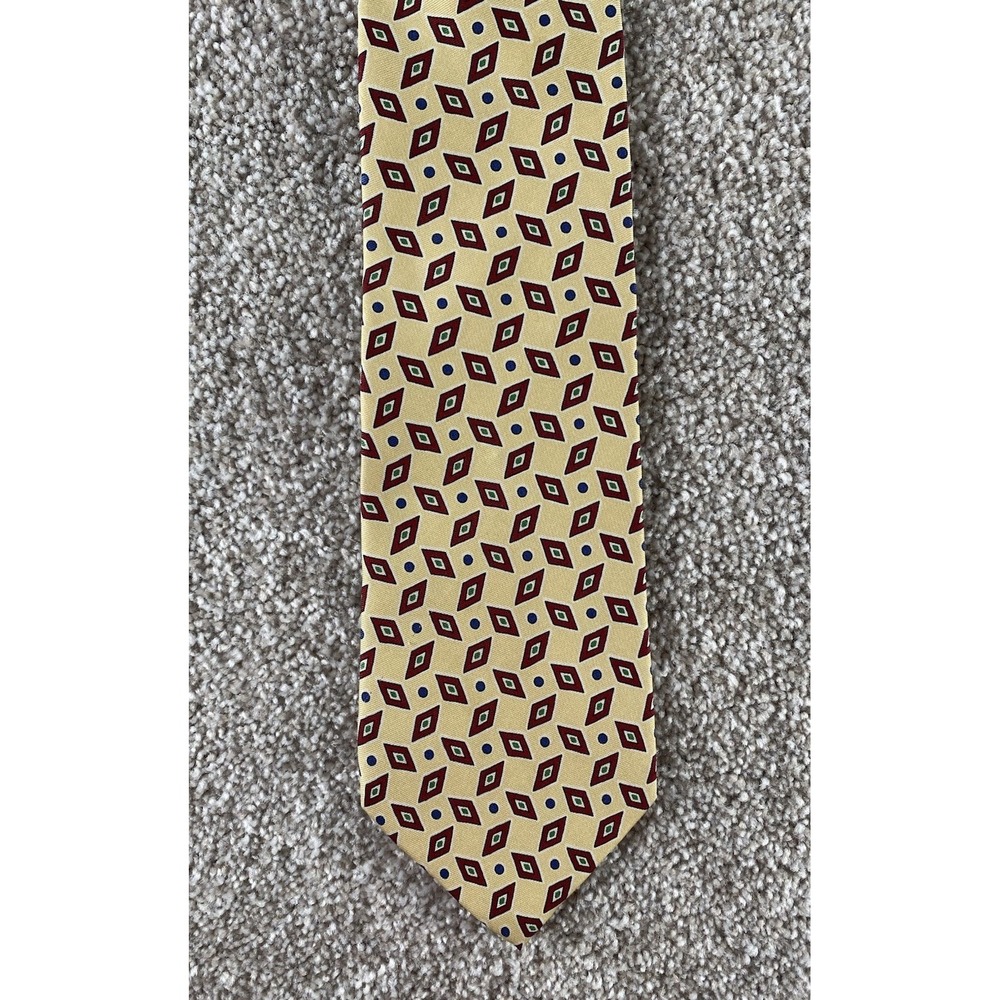 Jos A Bank 100% Silk Made In USA Mens Tie Loud Aztec/Poka Dot Colorful Pattern